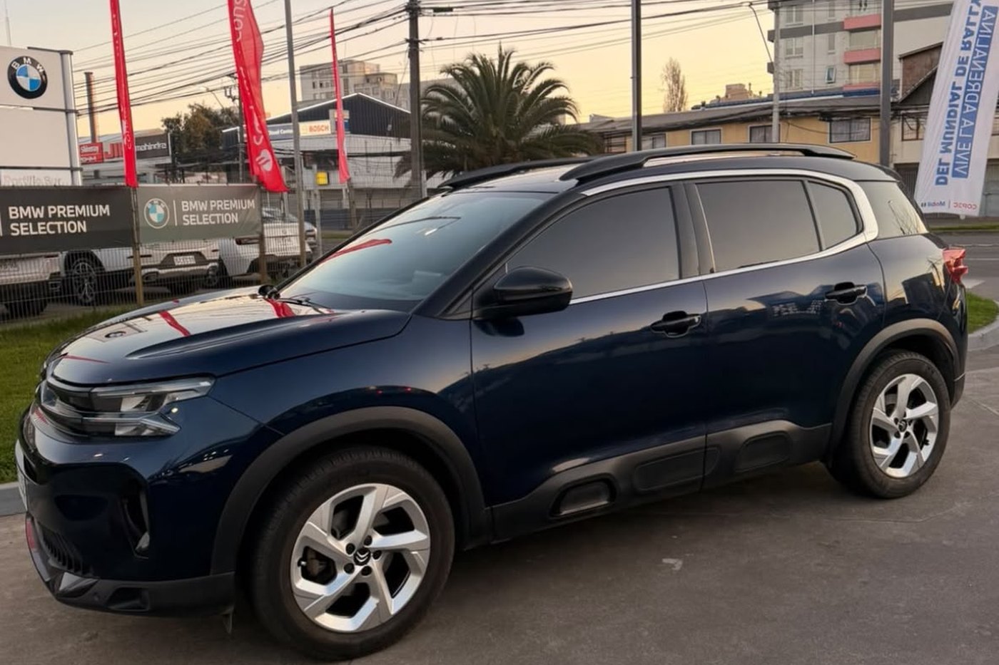 SUV